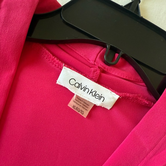 Calvin Klein Fuchsia Sleeveless Blouse XL Worn Once Like New - Picture 7 of 16